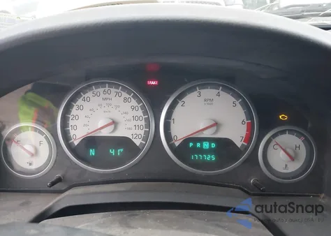 2010 Dodge Grand Caravan Sxt from USA, damaged, VIN 2D4RN5D12AR211798